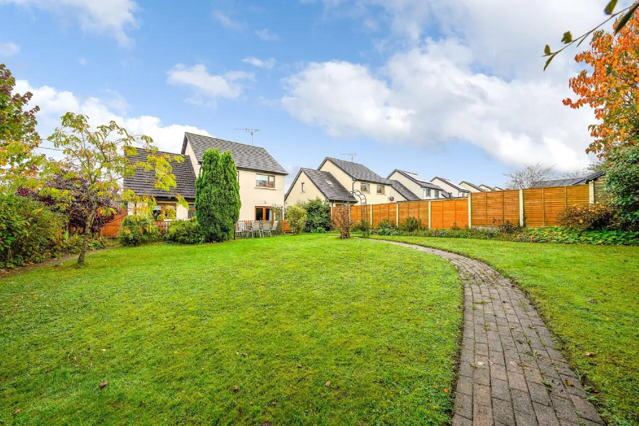 50 Swiftbrook Glen 32 of 33