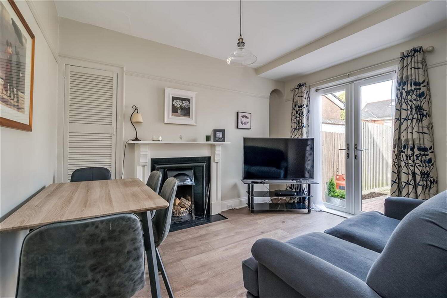 103 Upper Lisburn Road 7 of 19