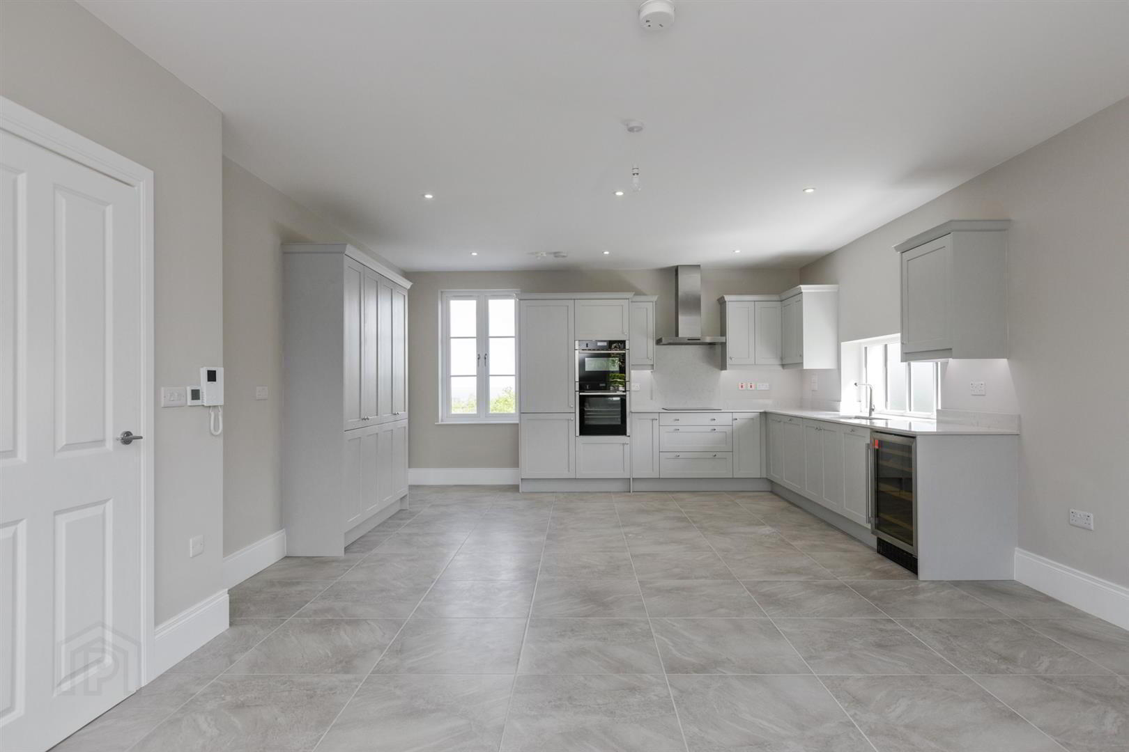property description image