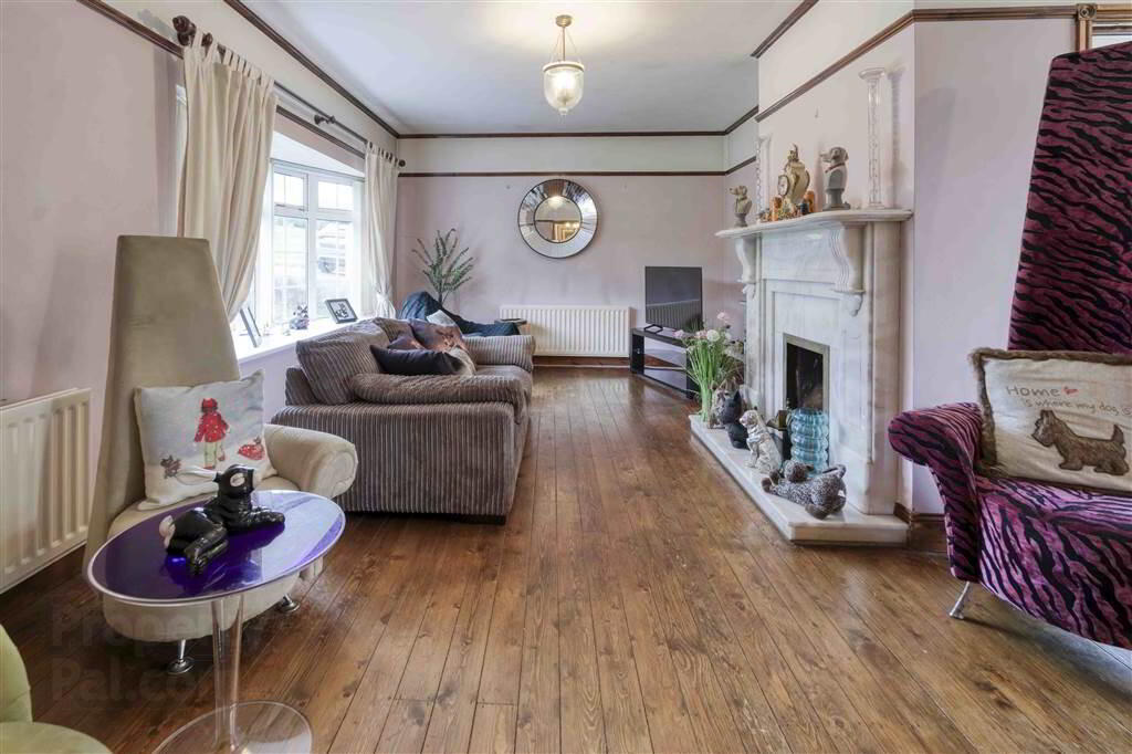 7 Coachmans Way 5 of 26