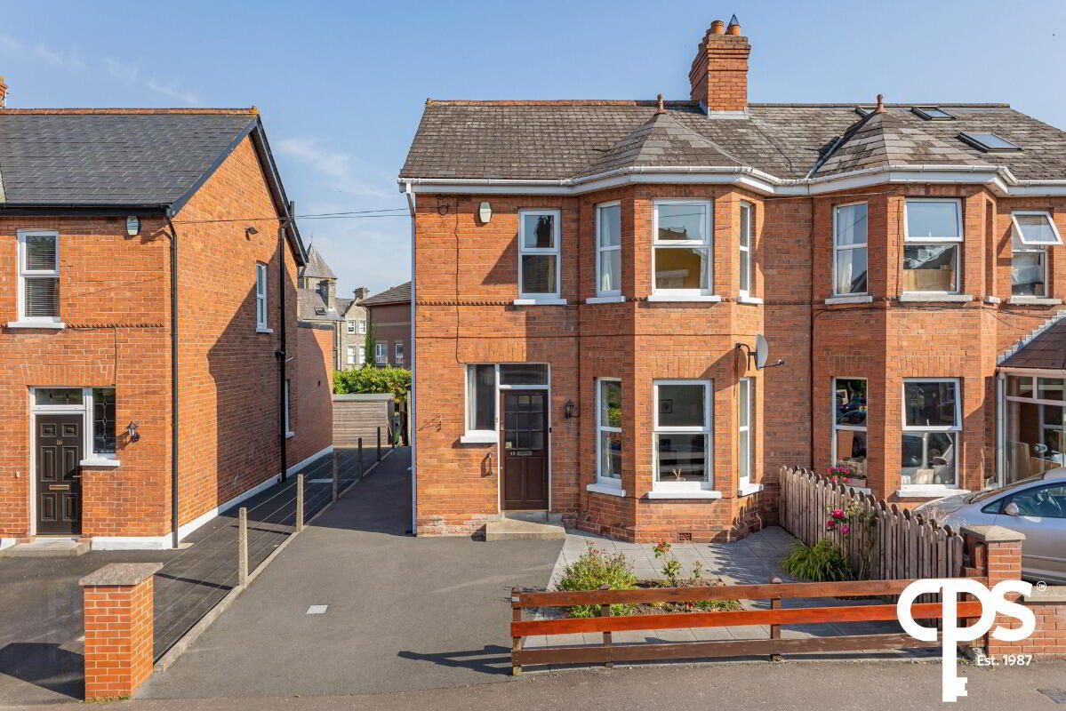 18 Ailesbury Road 1 of 21