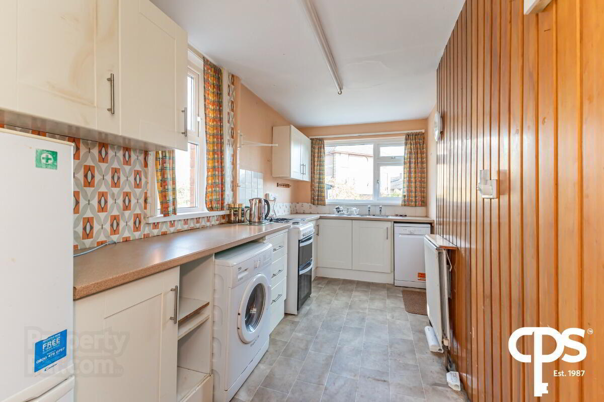 18 Ailesbury Road 8 of 21