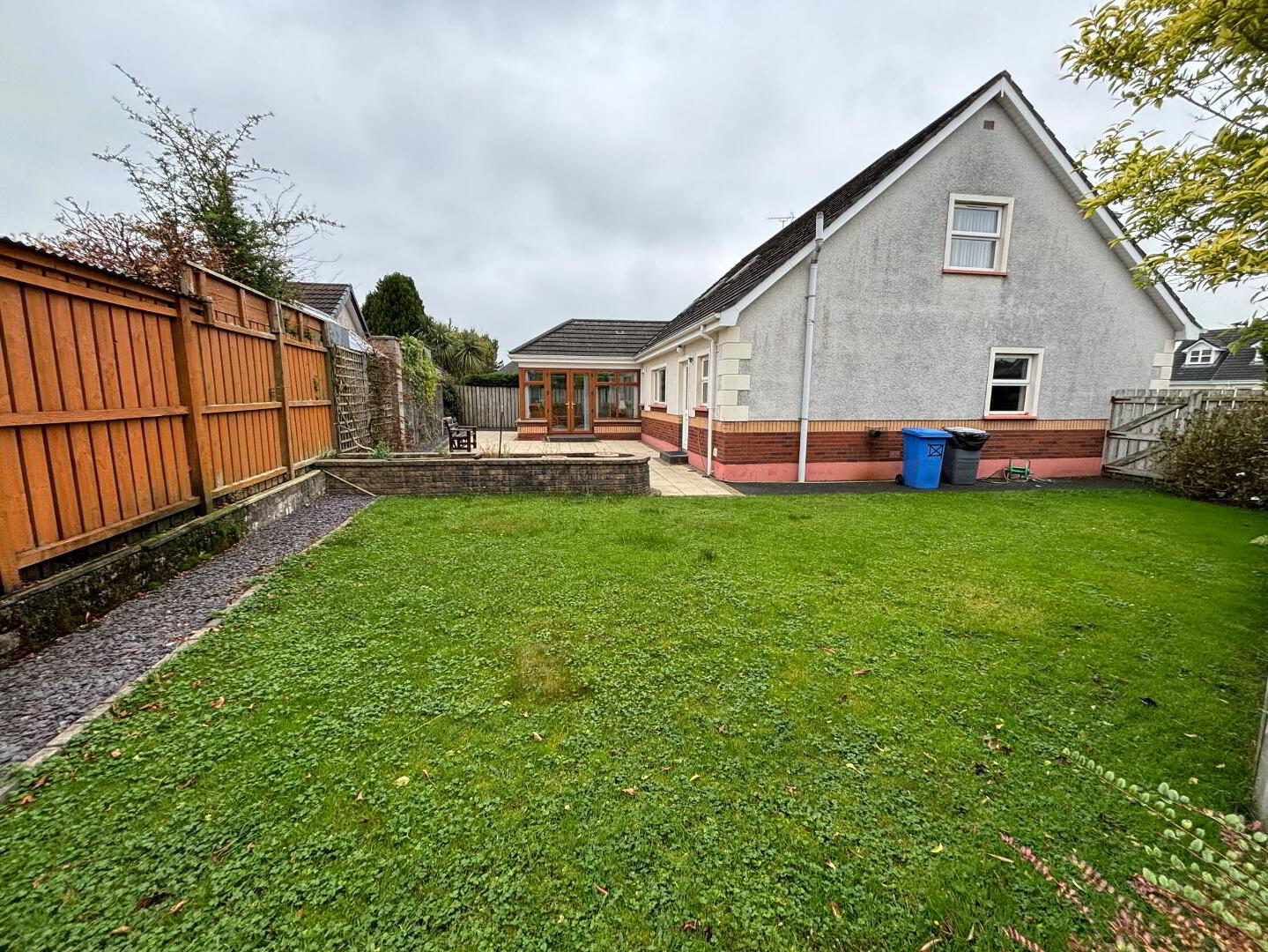 10 Knock Eden Close 41 of 44