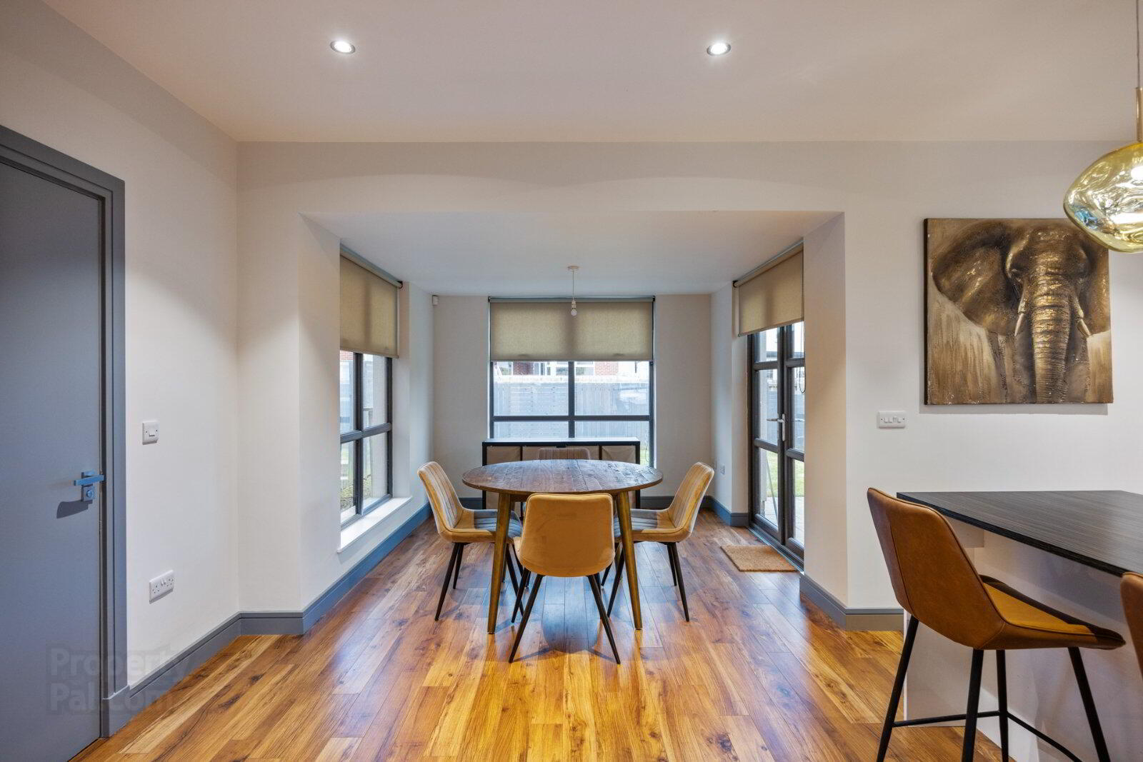 19 Fairfields Glen 6 of 16