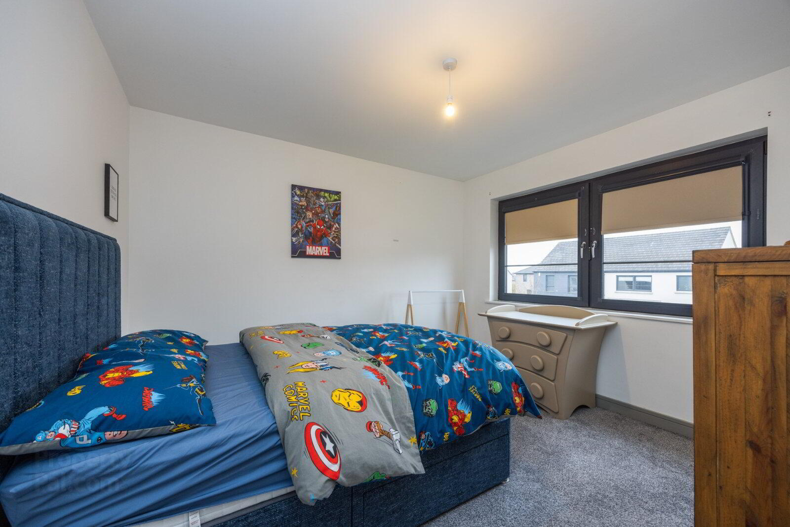 19 Fairfields Glen 12 of 16