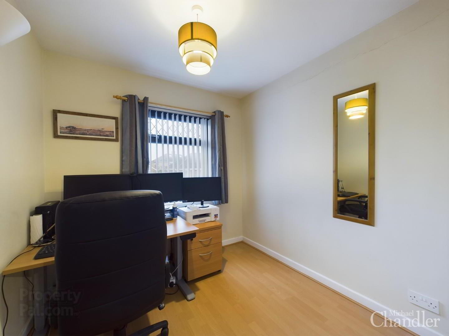 34 Glenholm Park 11 of 16