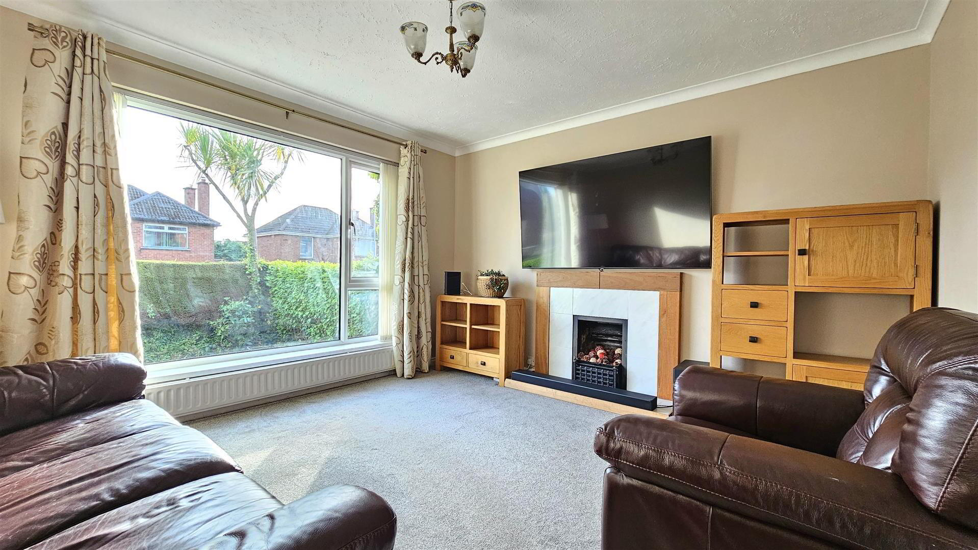 3 De Courcy Avenue 5 of 23