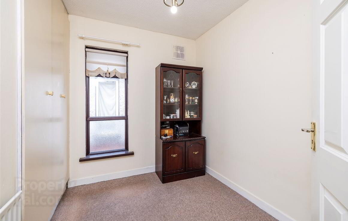 6 Cherrywood Avenue 9 of 24
