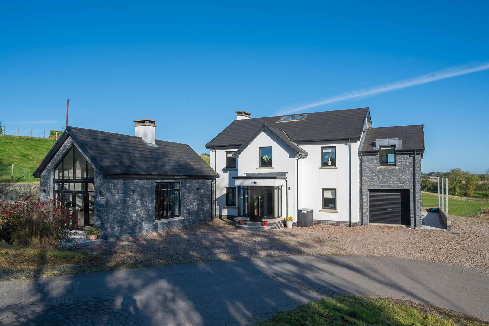 property description image