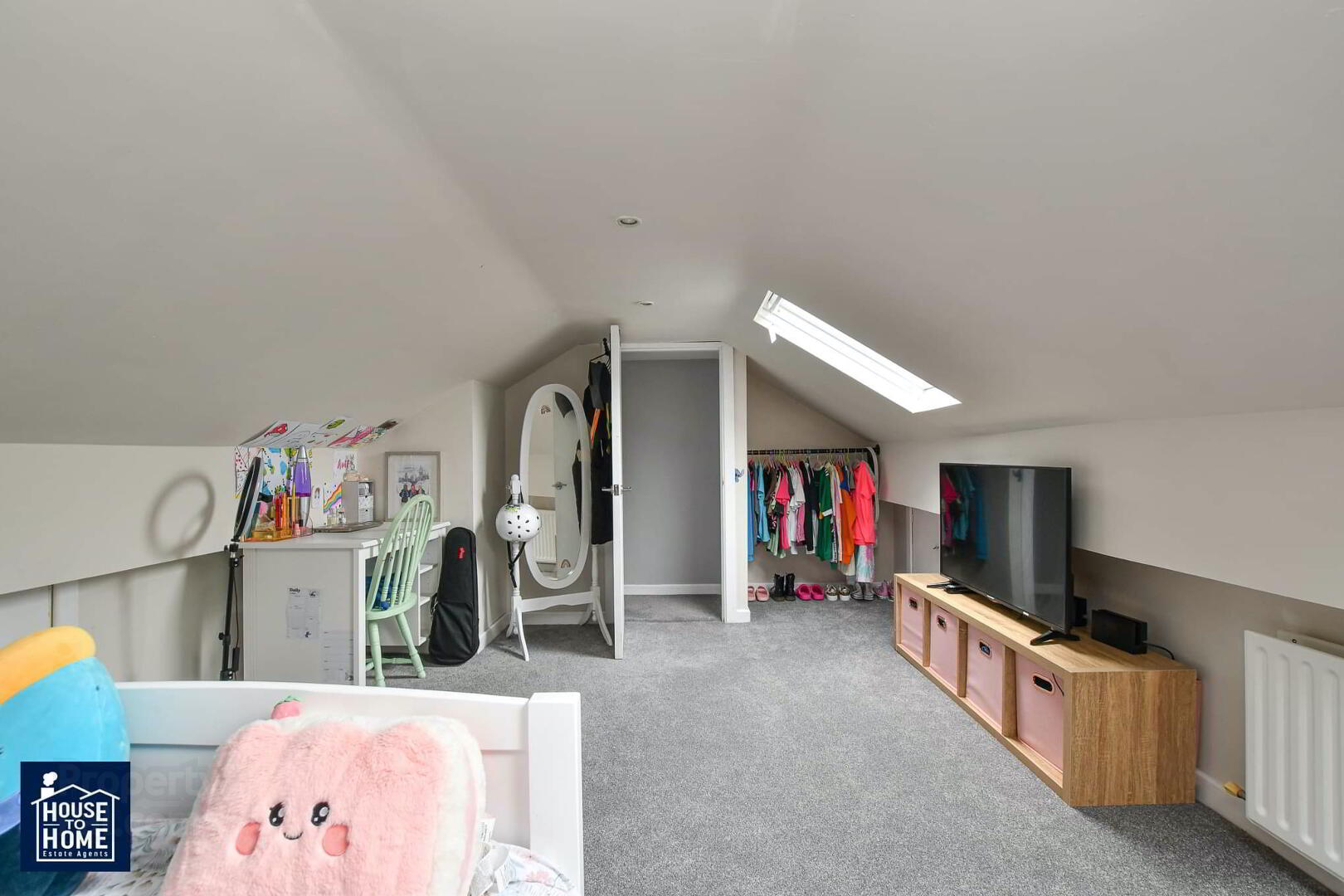 54 Wolfhill Avenue South 24 of 31