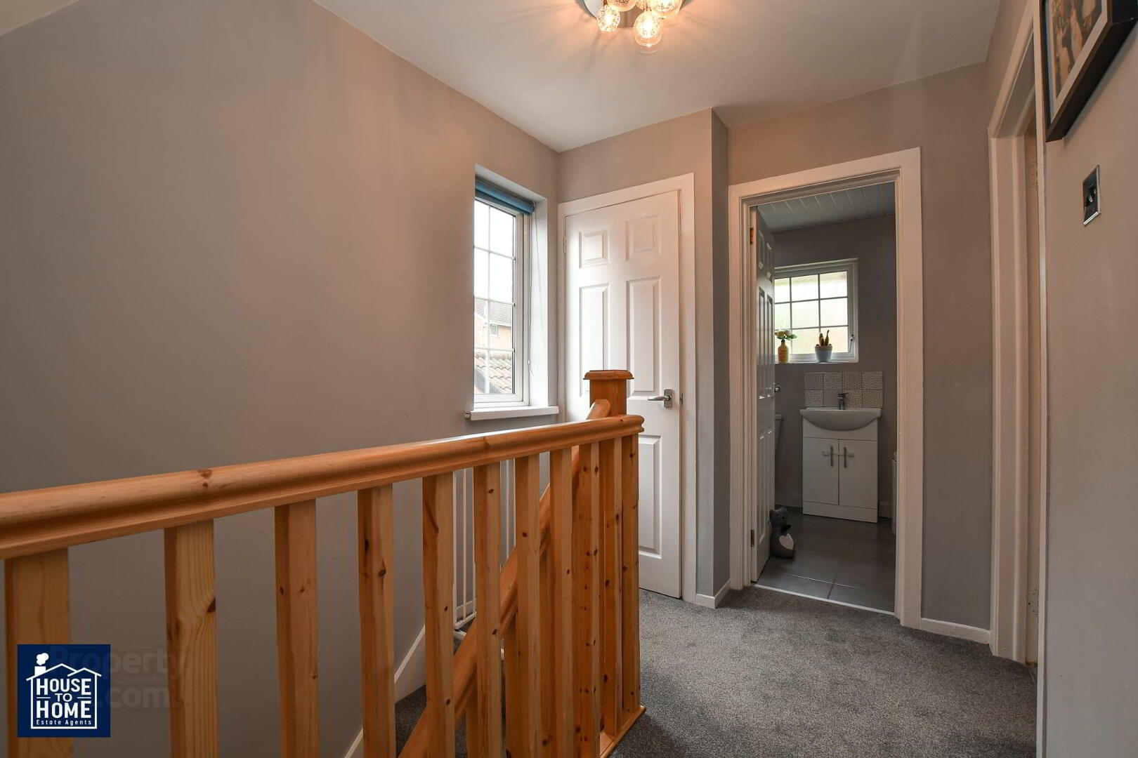 54 Wolfhill Avenue South 14 of 31