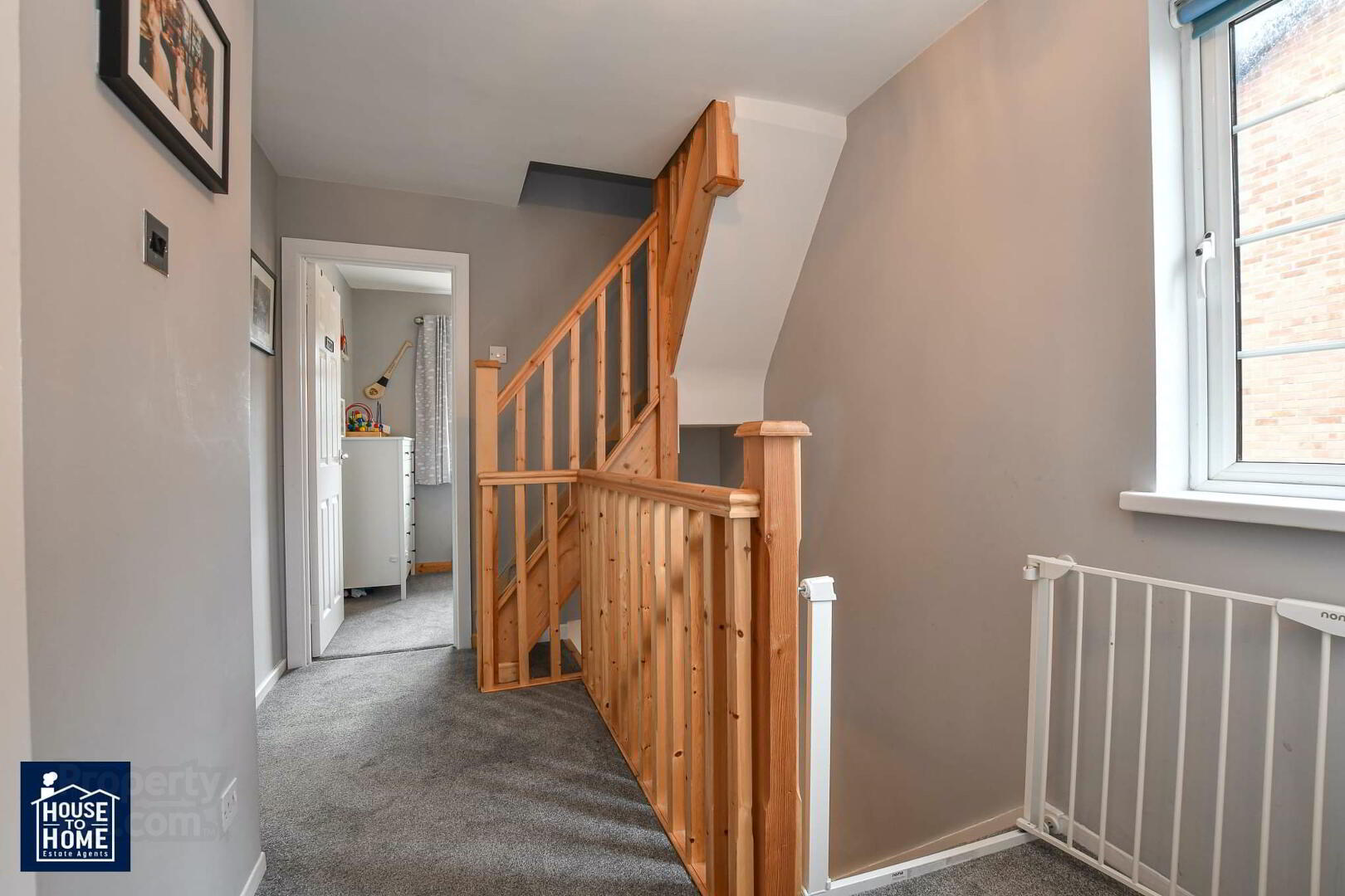 54 Wolfhill Avenue South 21 of 31