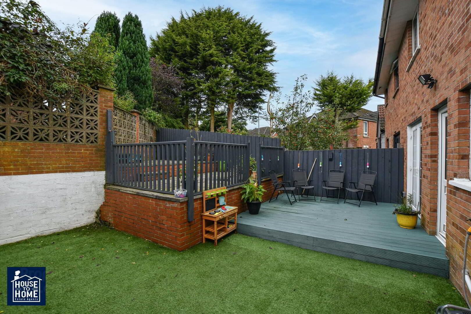 54 Wolfhill Avenue South 28 of 31