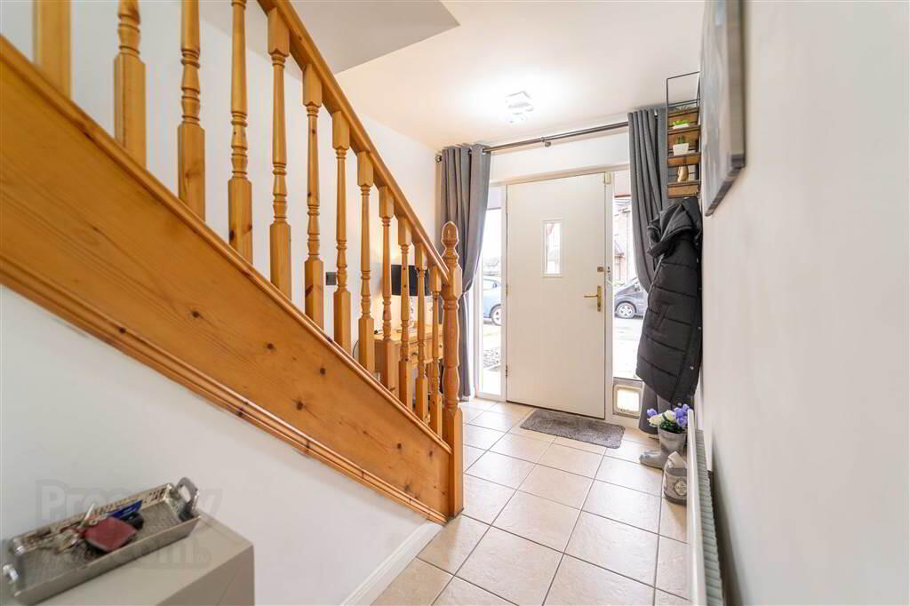 35 Stonebridge Avenue 9 of 25