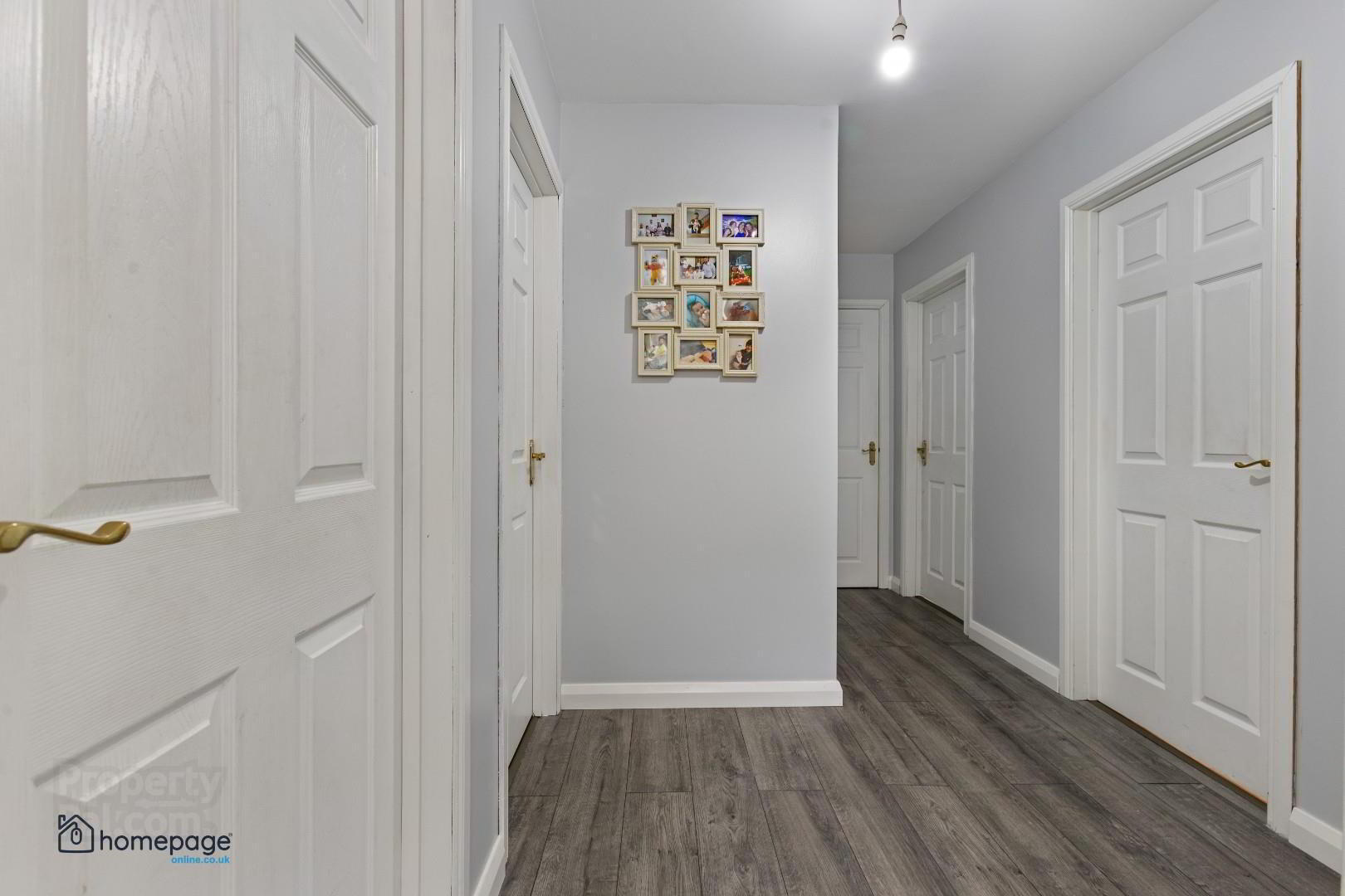 54 Briar Hill 16 of 31