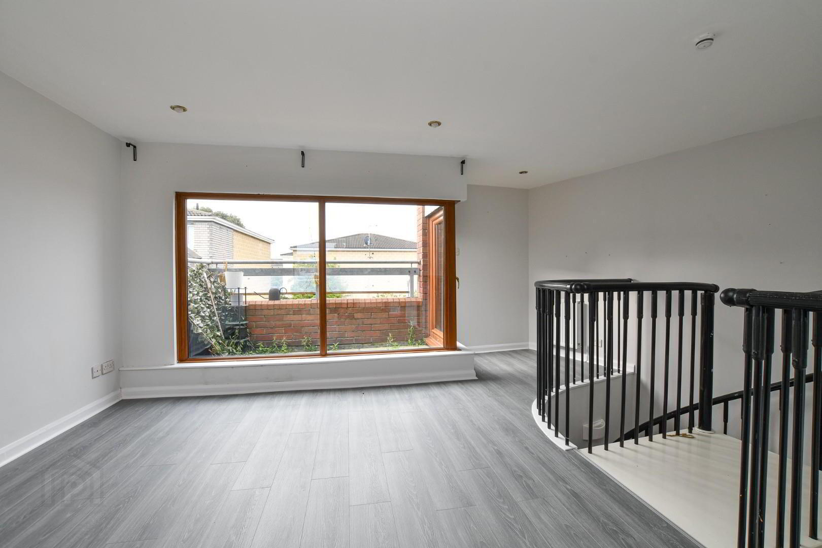 3 Stanley Mews 18 of 29