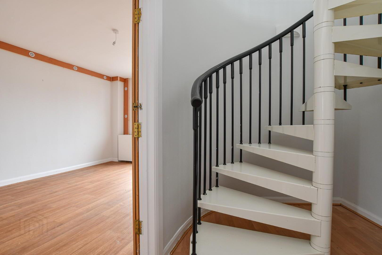 3 Stanley Mews 14 of 29