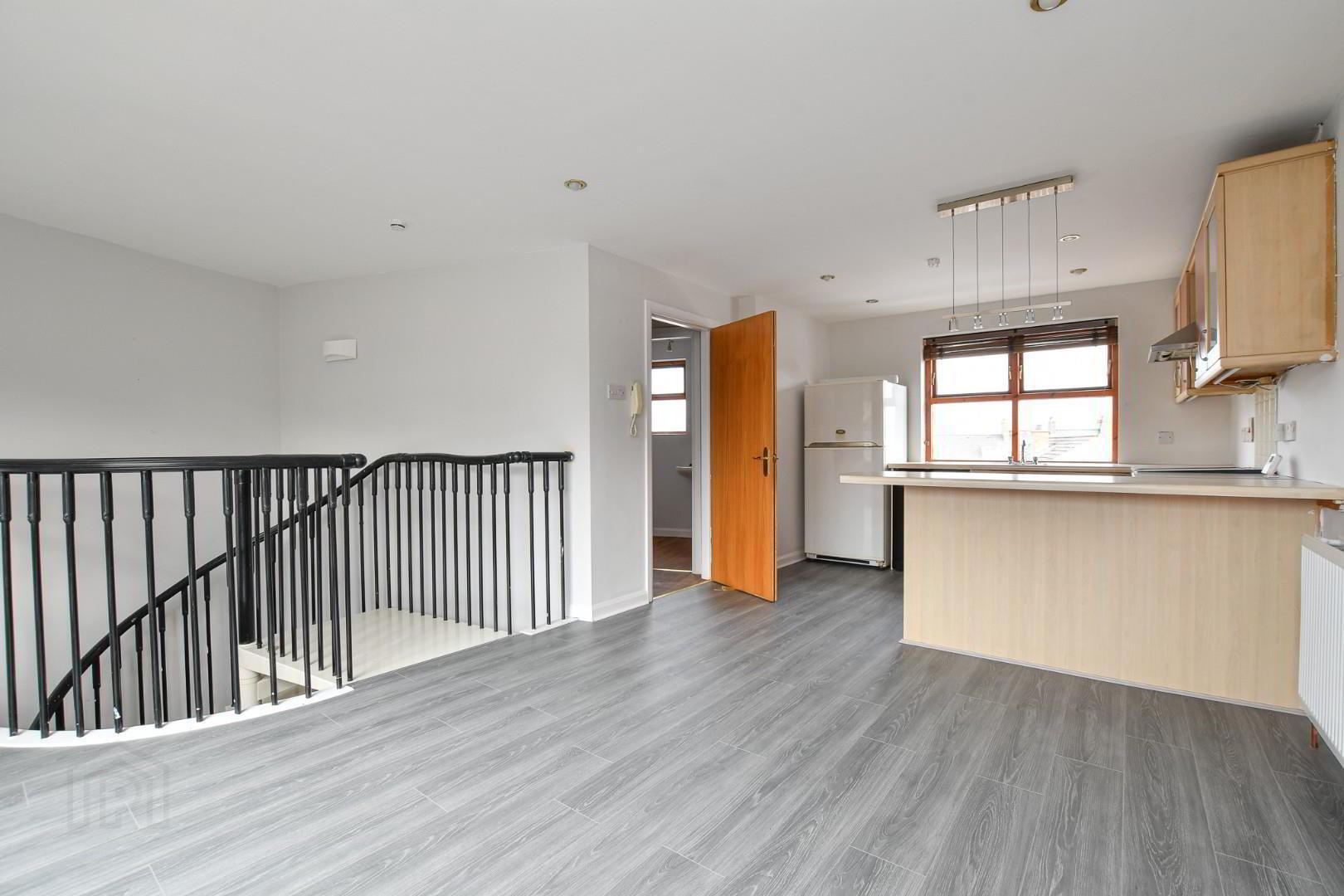 3 Stanley Mews 19 of 29