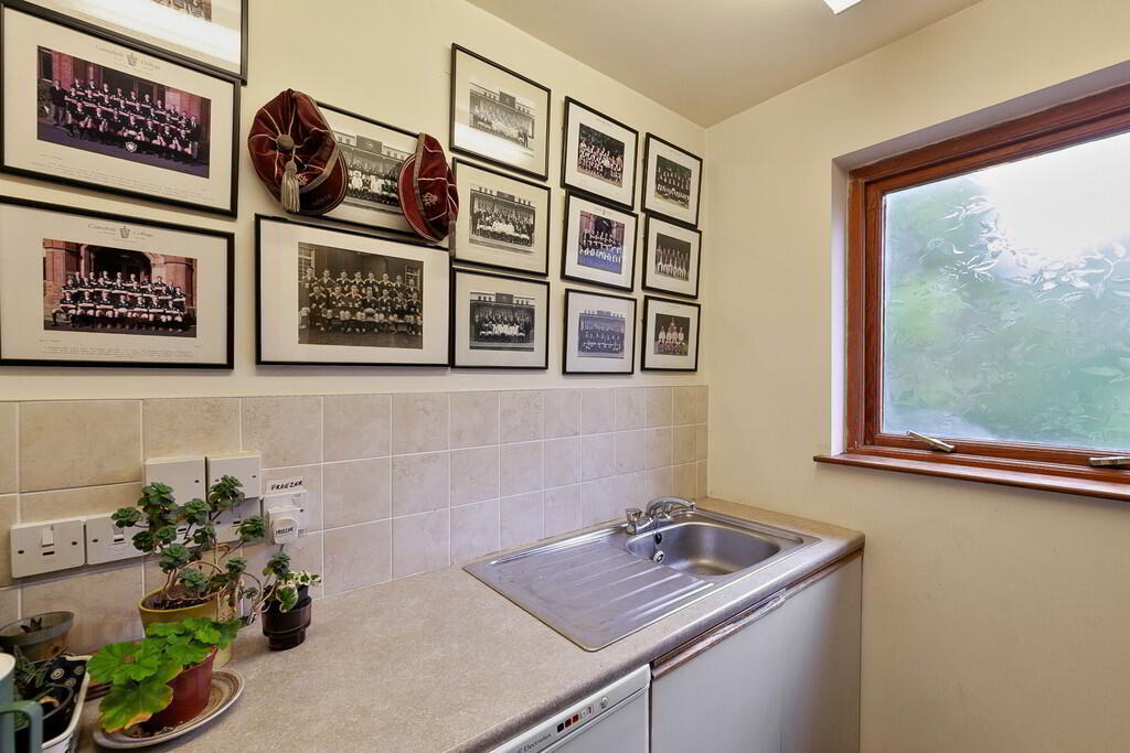 102a Old Holywood Road 15 of 34