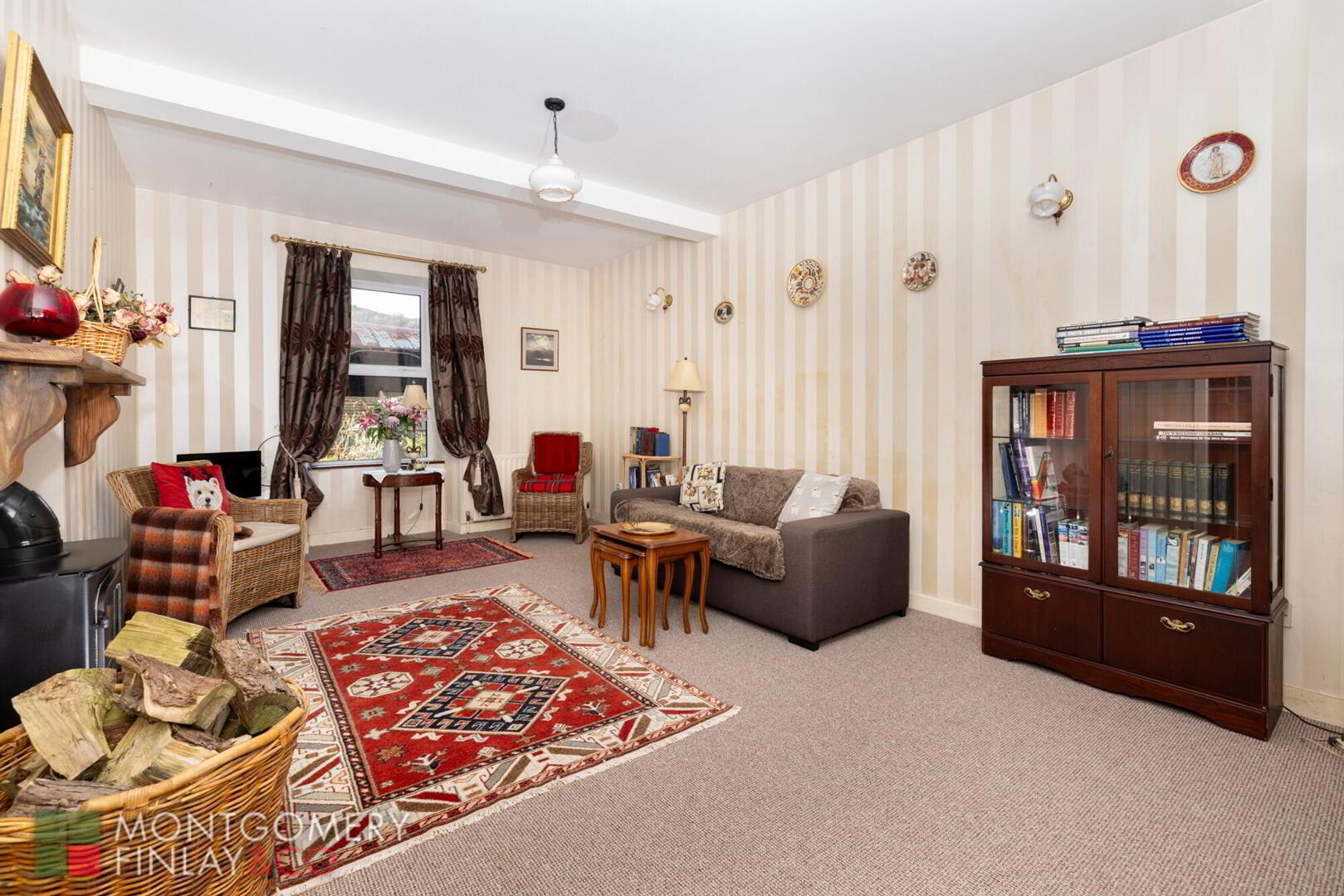 140 Marble Arch Road 13 of 39