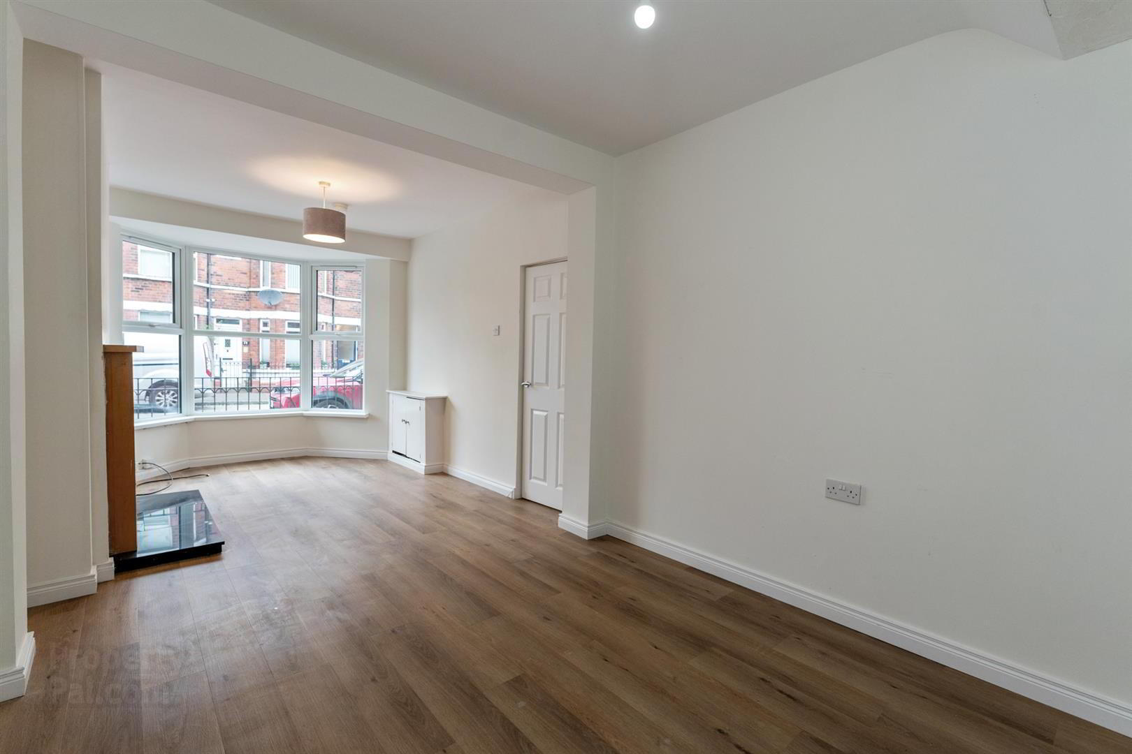 20 Woodcot Avenue 5 of 15