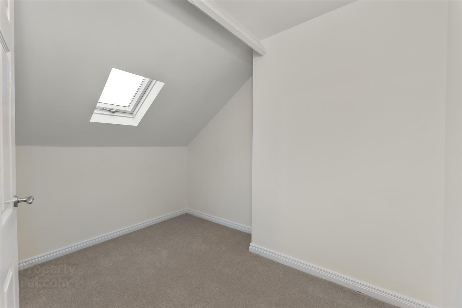 20 Woodcot Avenue 14 of 15