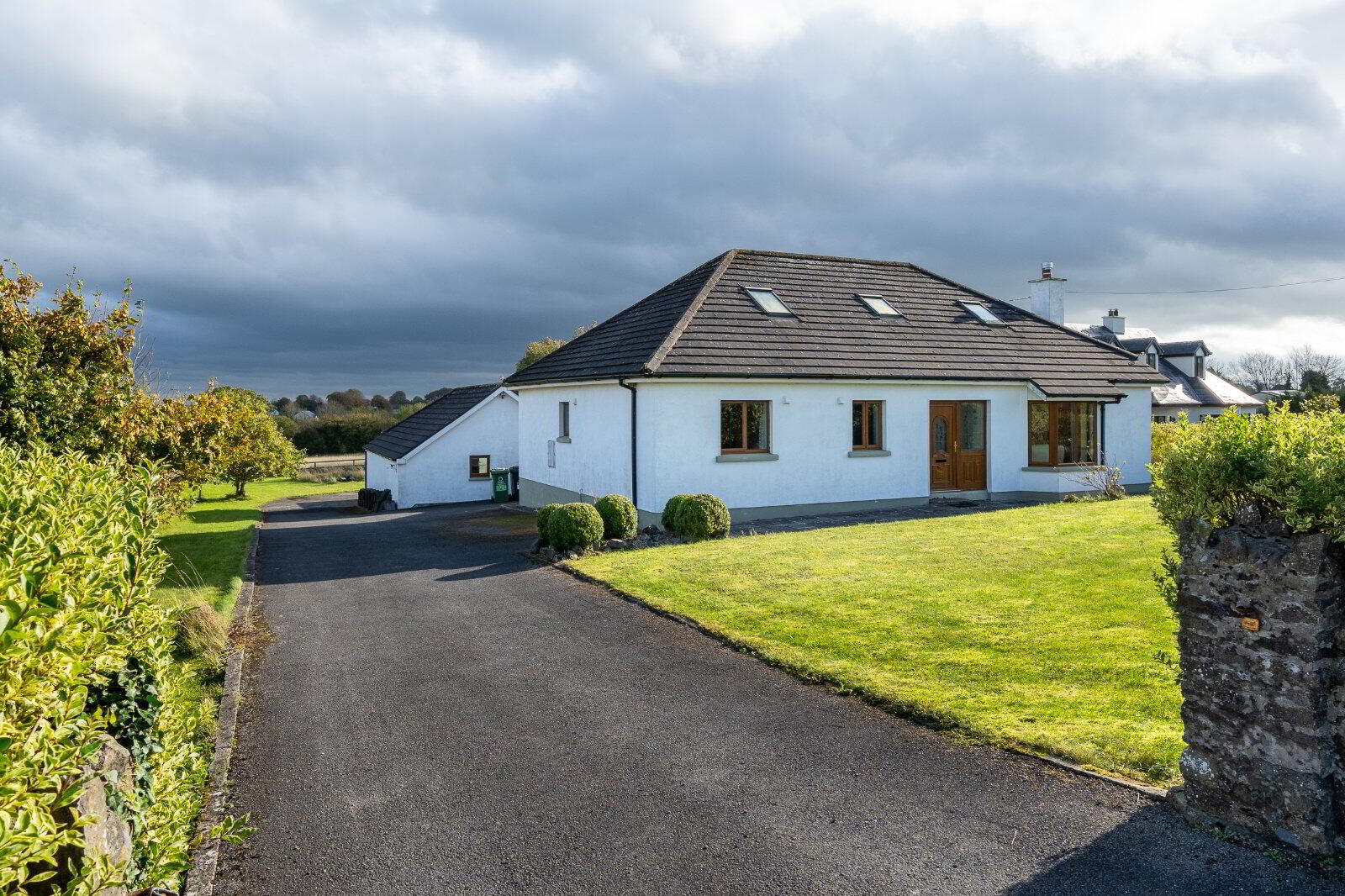 property description image