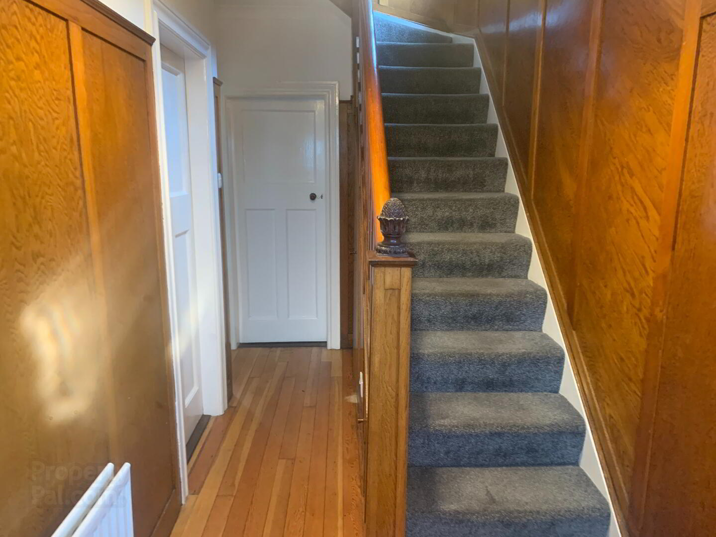 203 Ravenhill Road 19 of 36