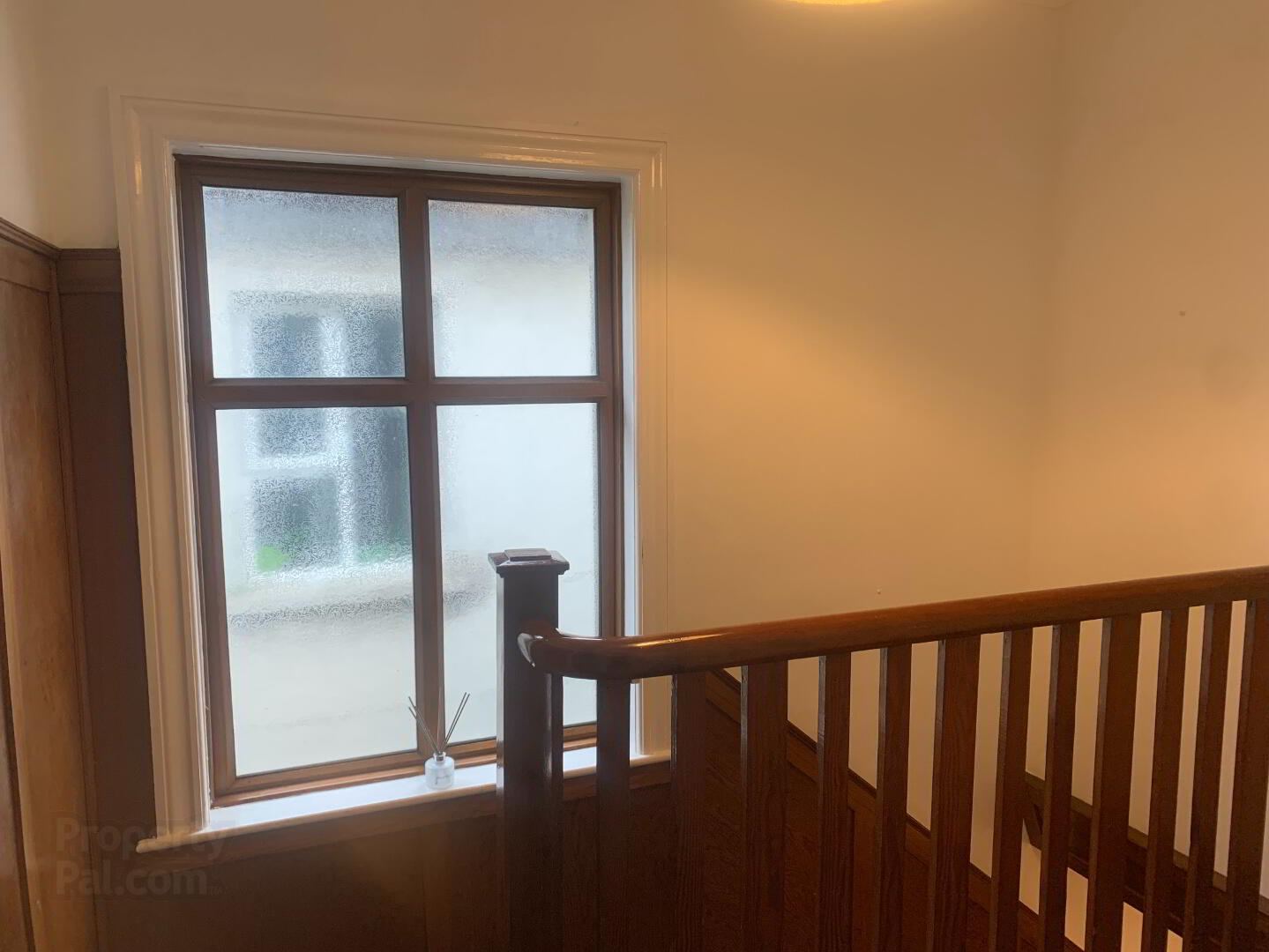 203 Ravenhill Road 34 of 36