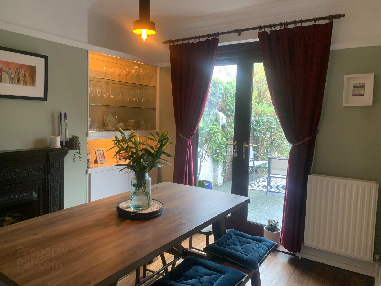 203 Ravenhill Road 7 of 36