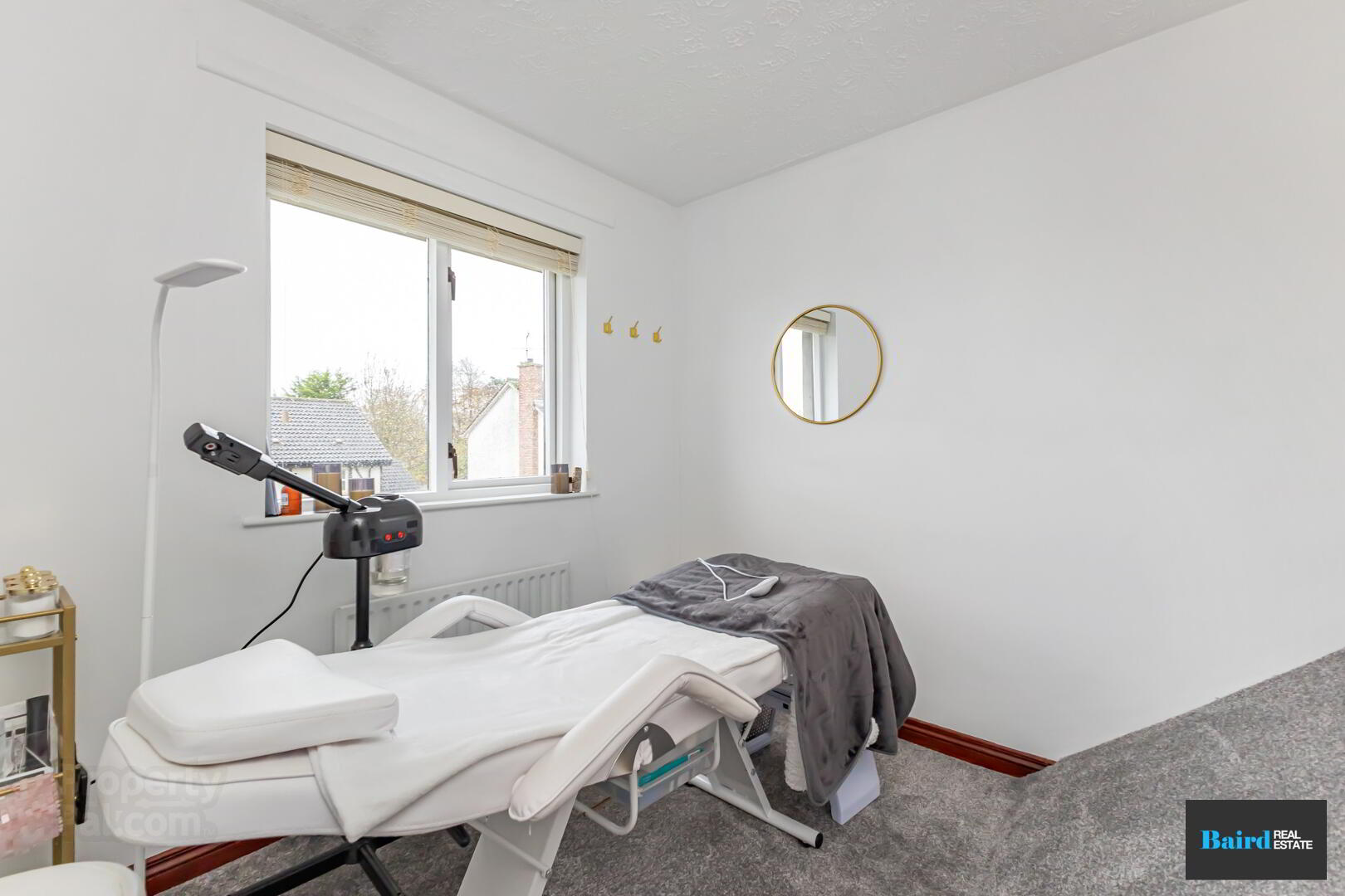 8 Hillview Place 17 of 26