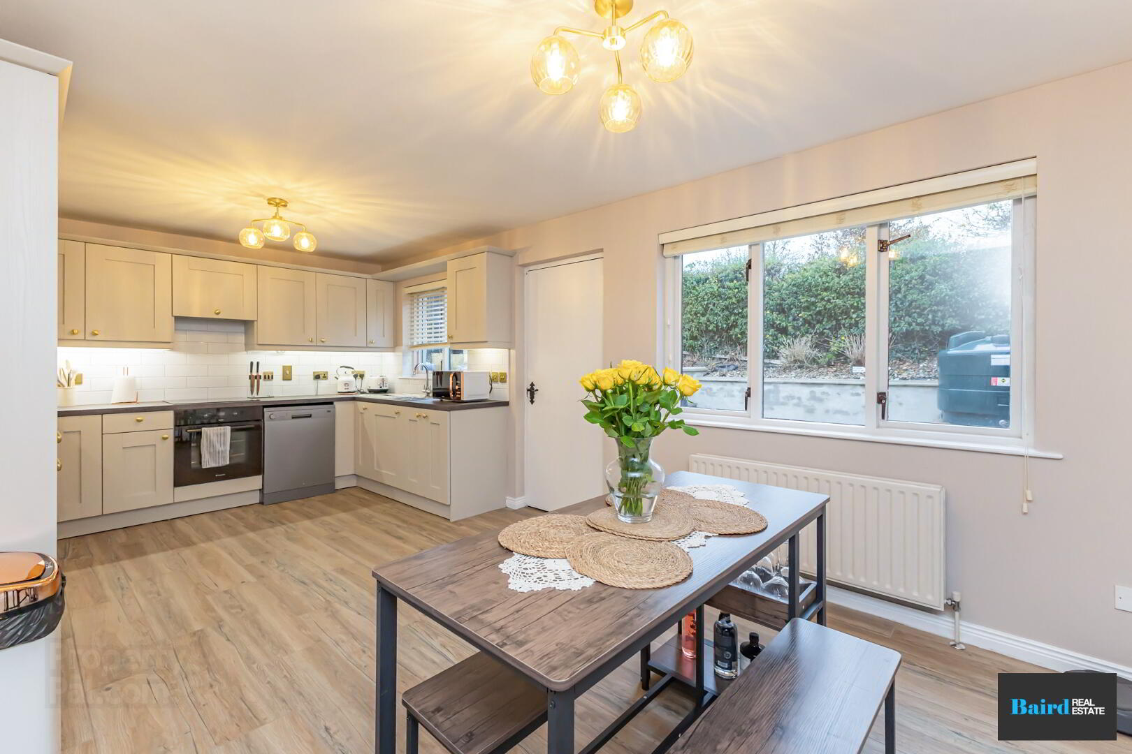 8 Hillview Place 11 of 26