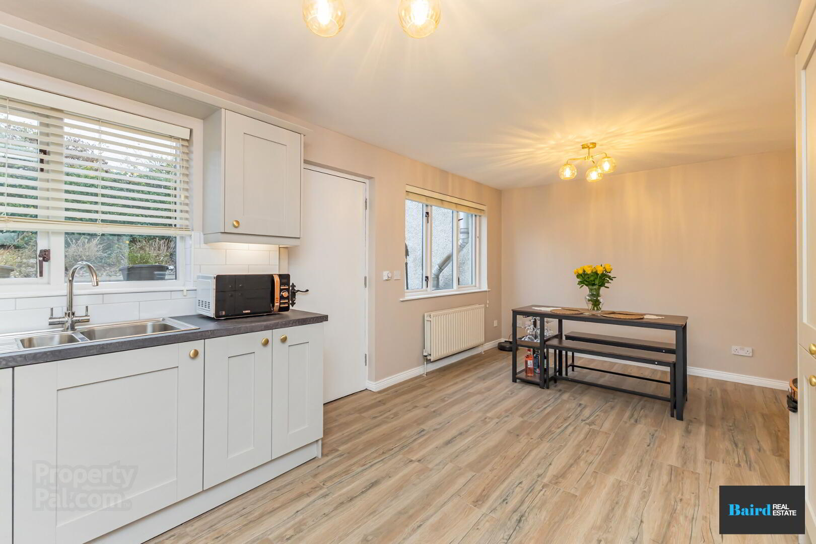 8 Hillview Place 12 of 26