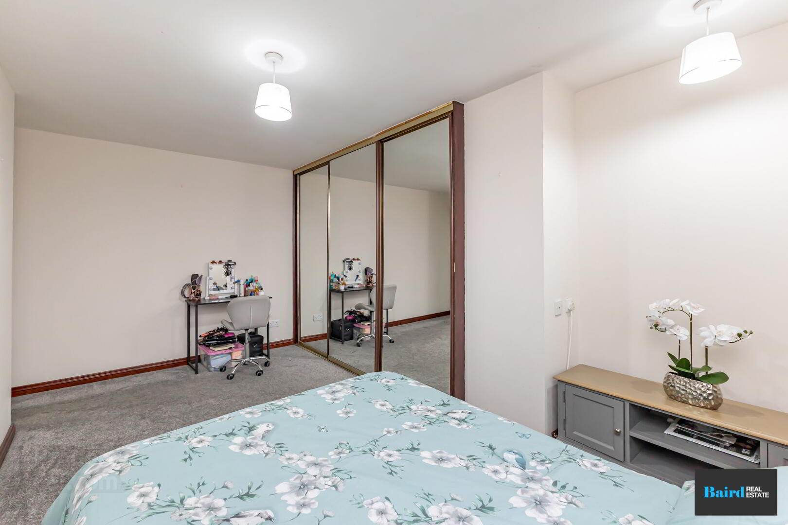 8 Hillview Place 21 of 26