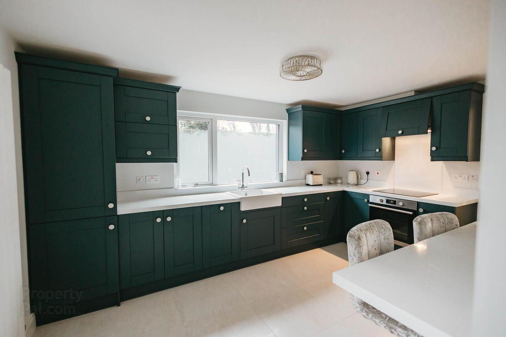29 Nutfield Road 7 of 54