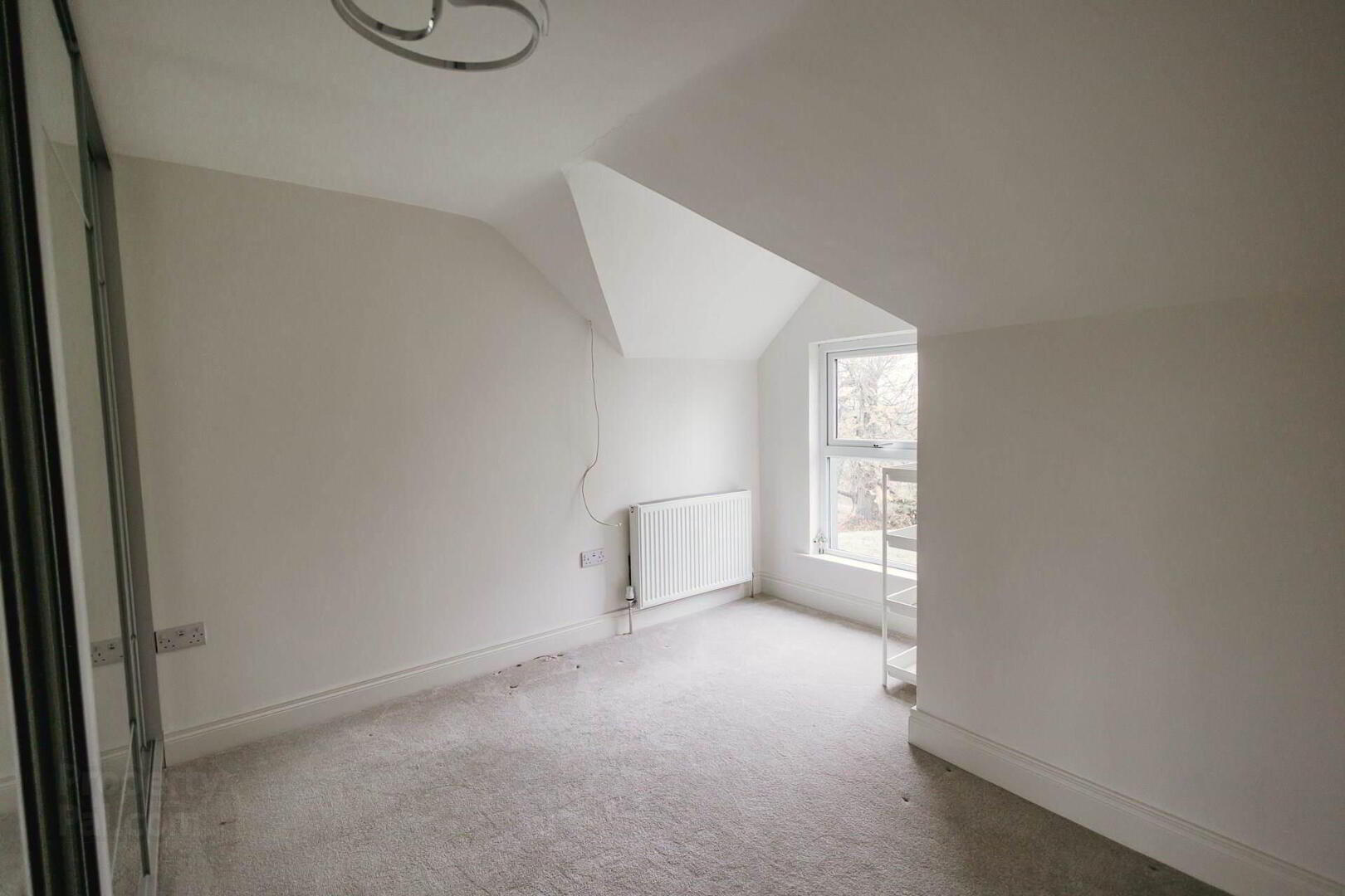 29 Nutfield Road 25 of 54