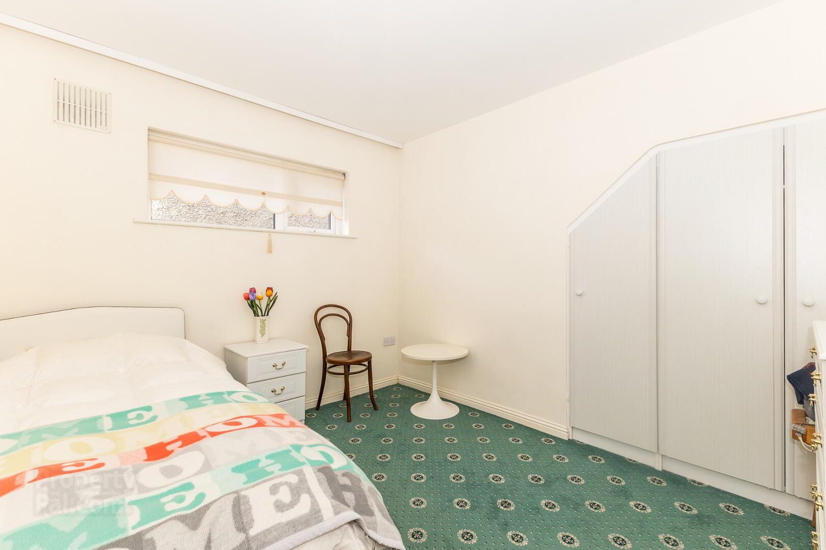 87 Strand Street 6 of 37