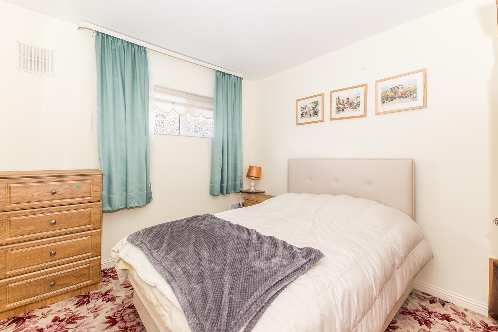 87 Strand Street 13 of 37