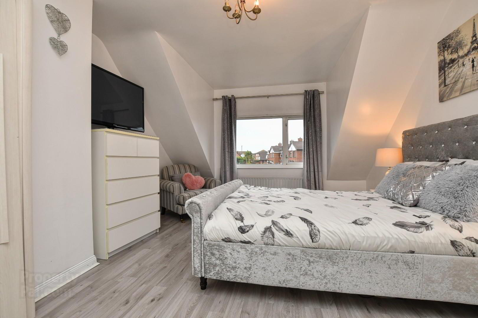25 Balmoral Drive 15 of 26