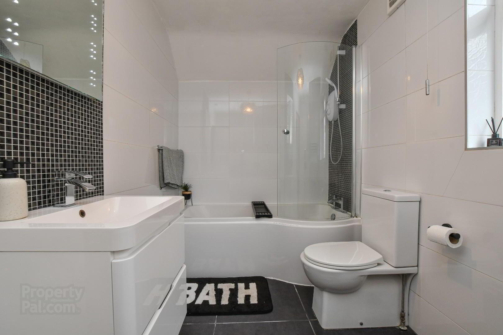 25 Balmoral Drive 21 of 26