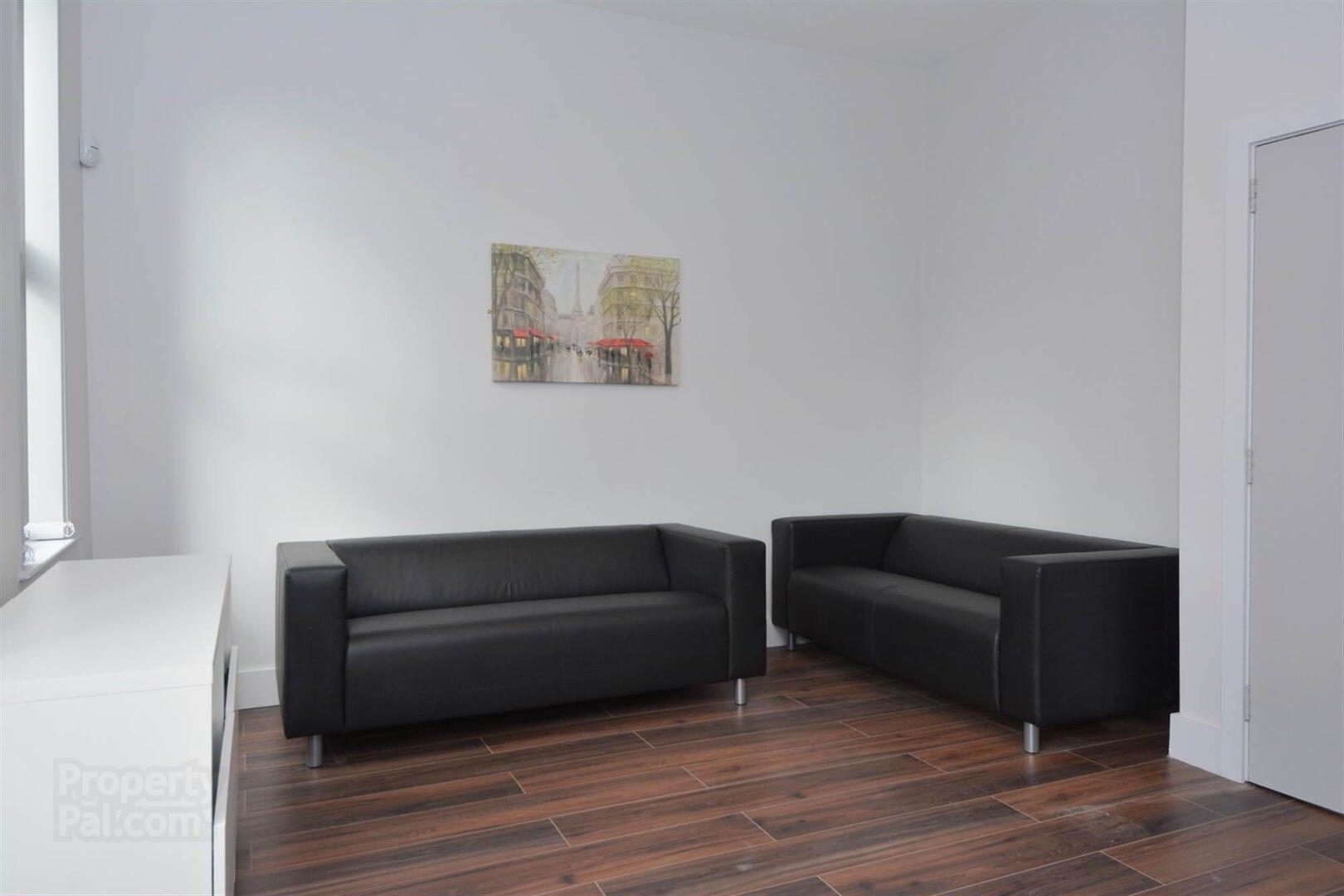 10 One Bedroom Apartments @, 63 & 65 Ulsterville Avenue 10 of 25