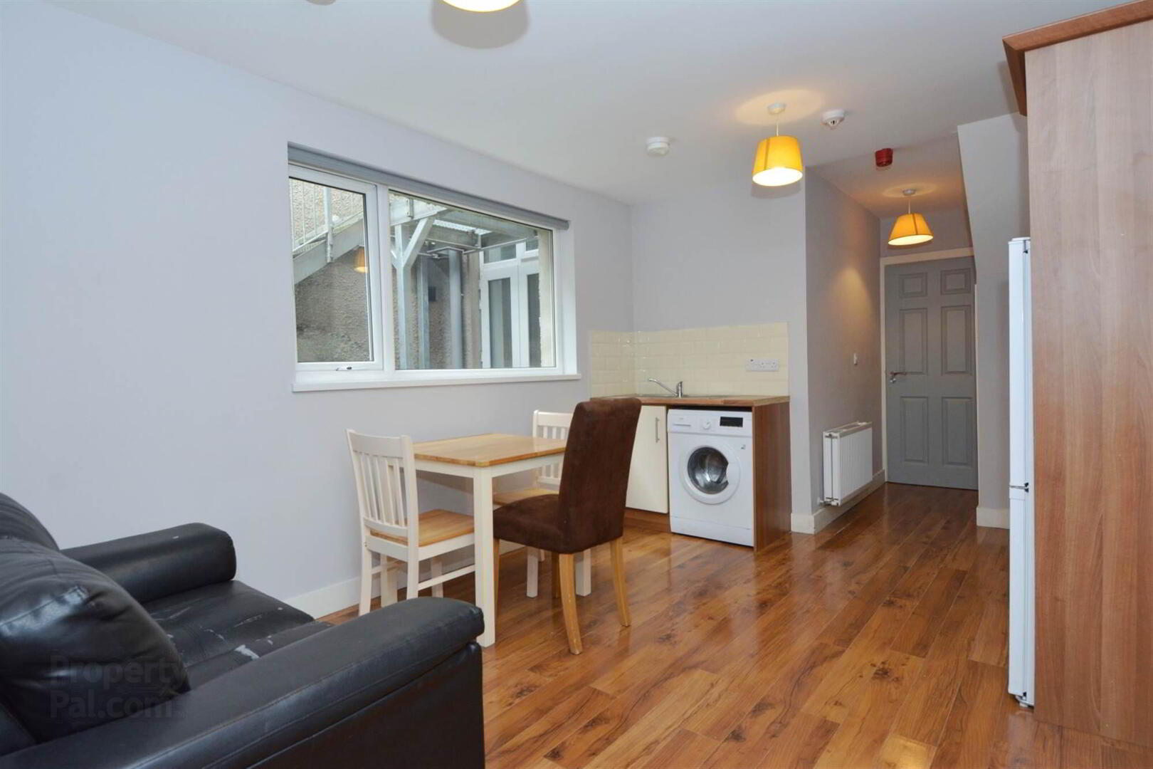 10 One Bedroom Apartments @, 63 & 65 Ulsterville Avenue 14 of 25