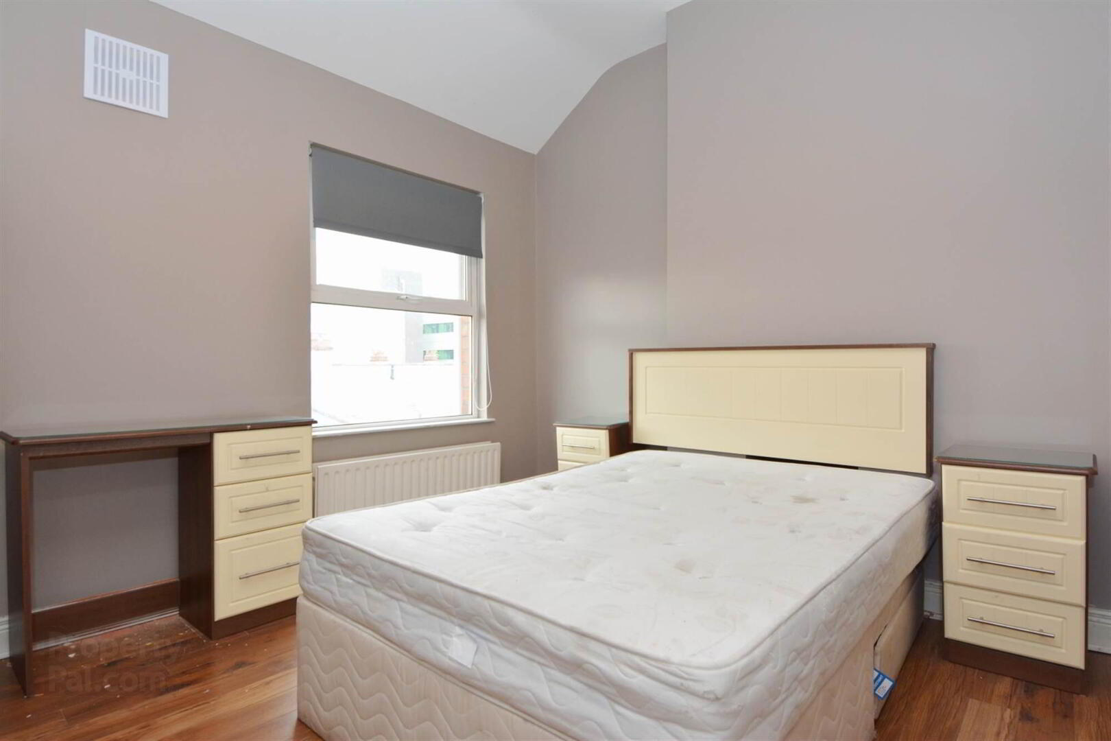10 One Bedroom Apartments @, 63 & 65 Ulsterville Avenue 23 of 25