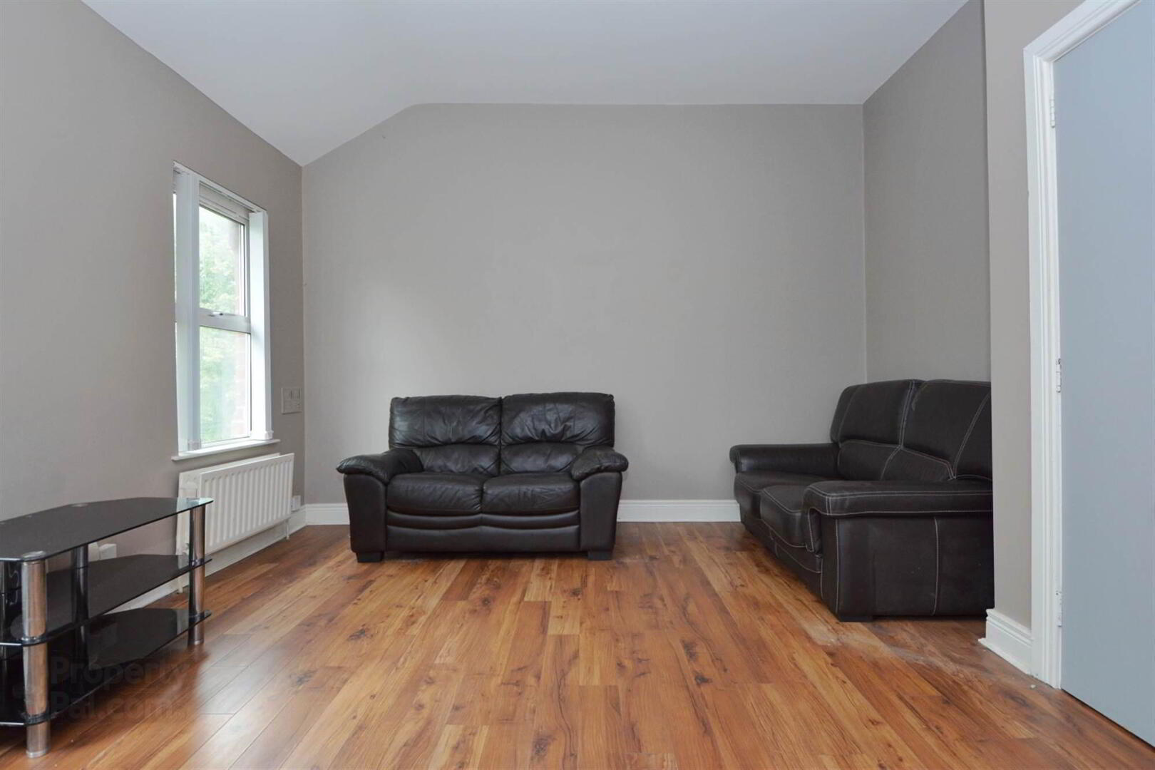 10 One Bedroom Apartments @, 63 & 65 Ulsterville Avenue 24 of 25