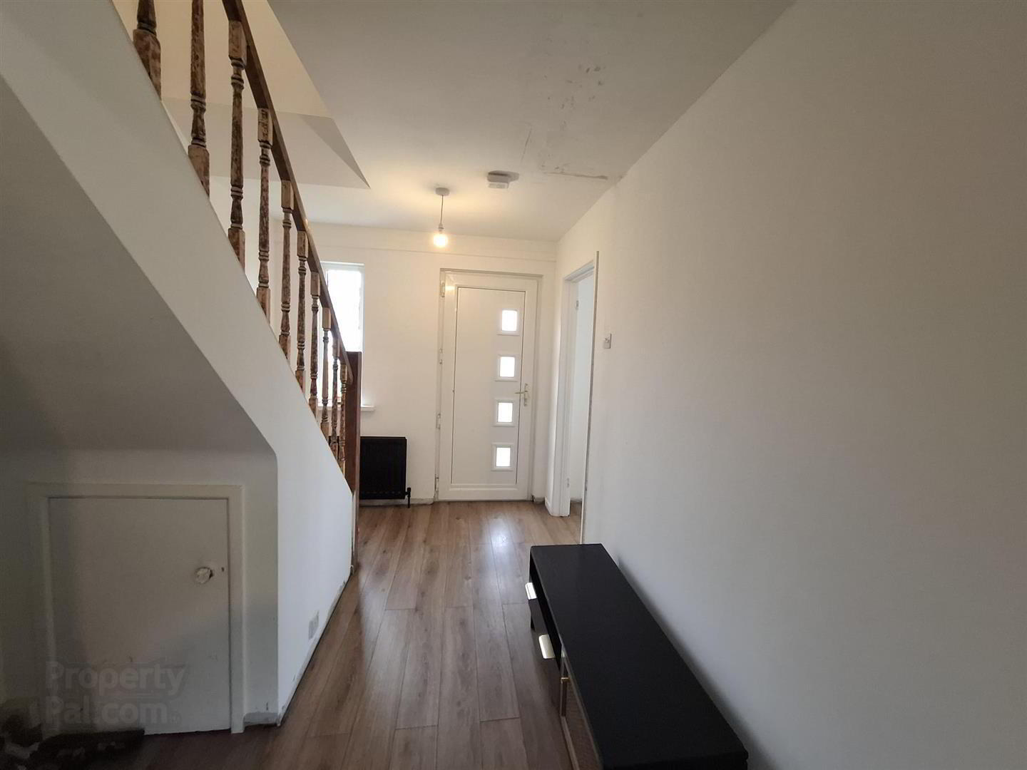 13 Ashbury Road 4 of 25