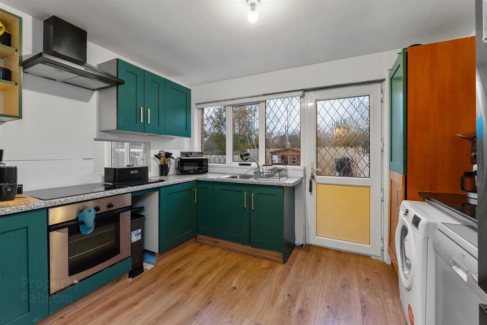 13 Ashbury Road 10 of 25