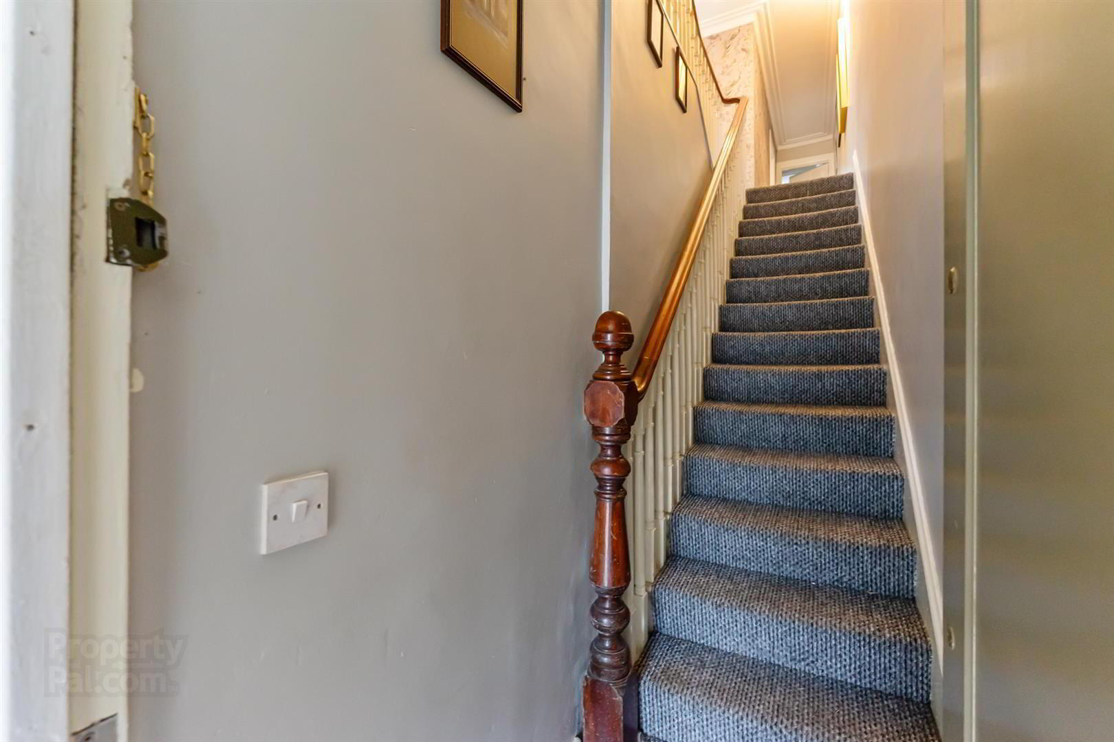 10a Victoria Avenue 4 of 21