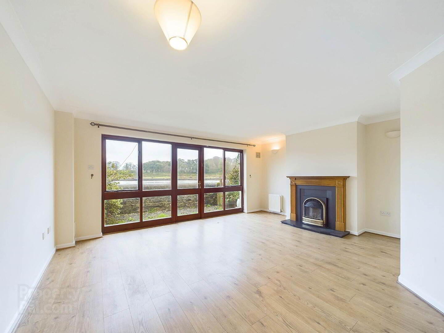 14 Adelphi Quay 4 of 24