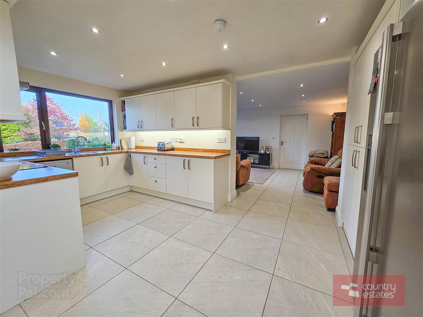 43 Hydepark Road 12 of 58