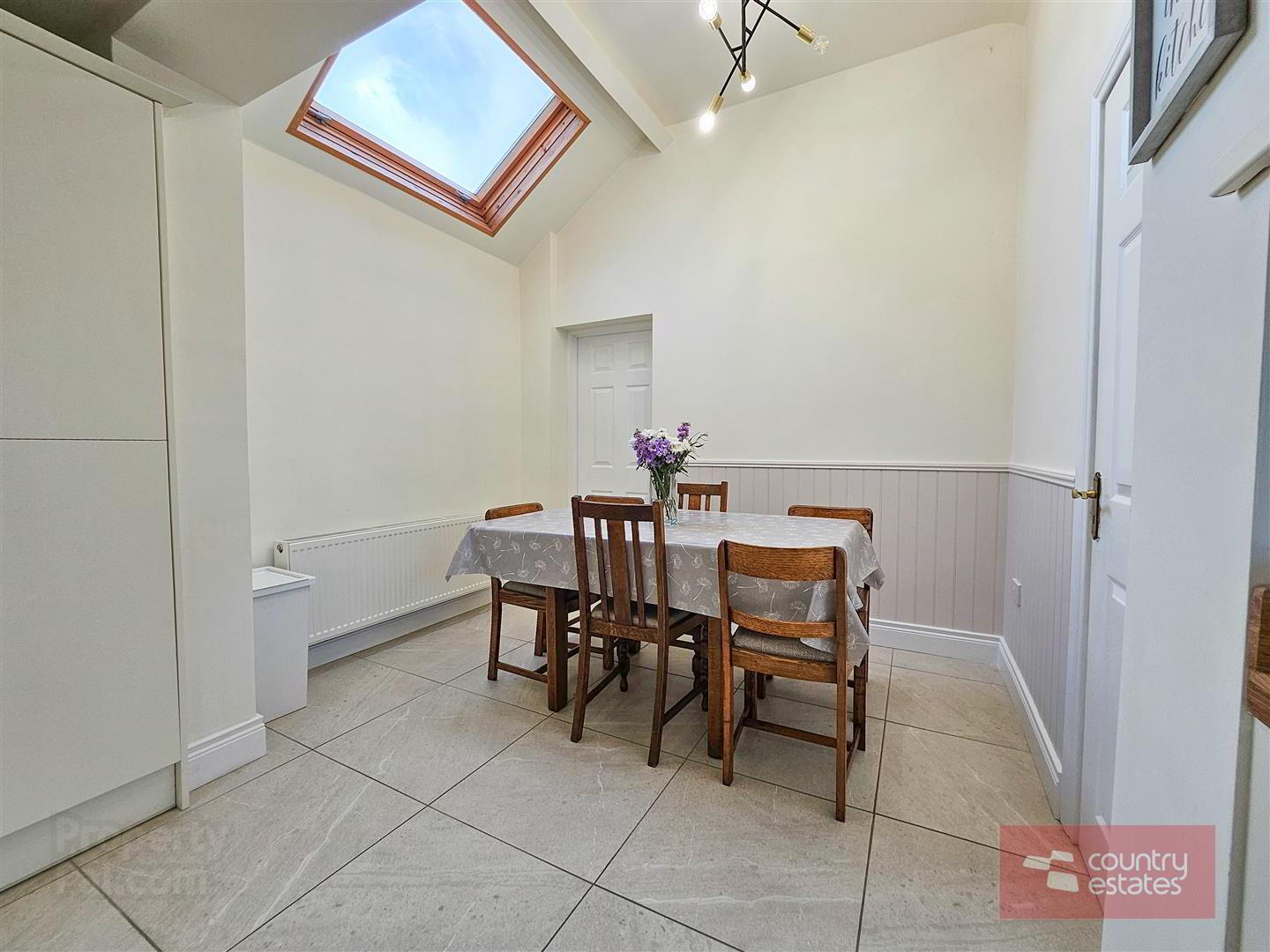 43 Hydepark Road 14 of 58